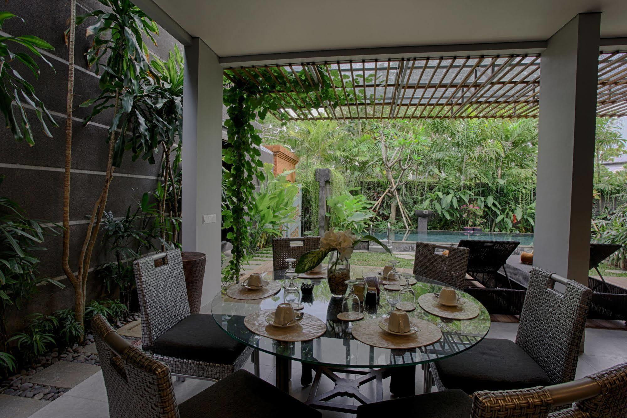 The Poh Jimbaran Villa Exterior foto