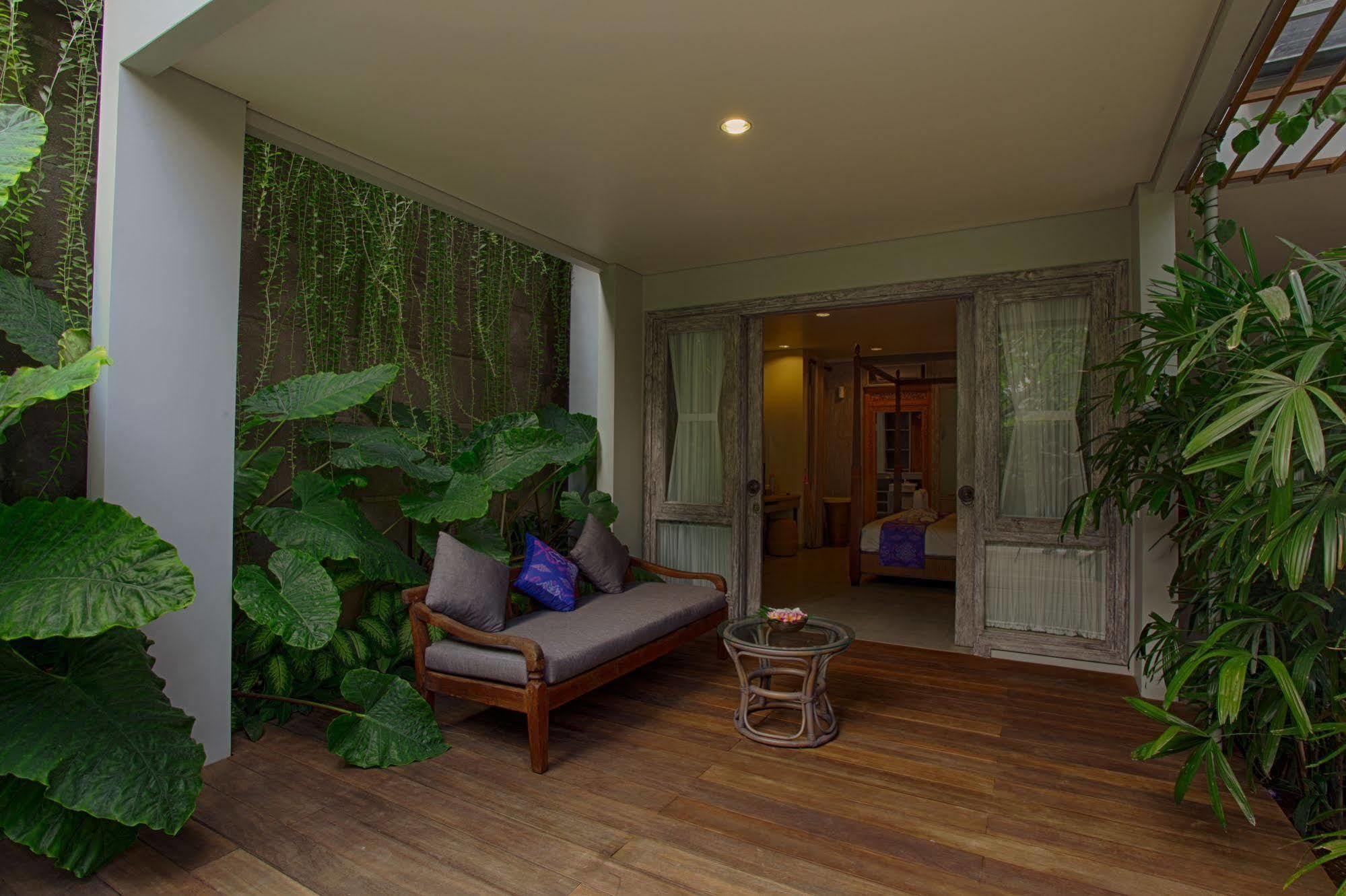 The Poh Jimbaran Villa Exterior foto
